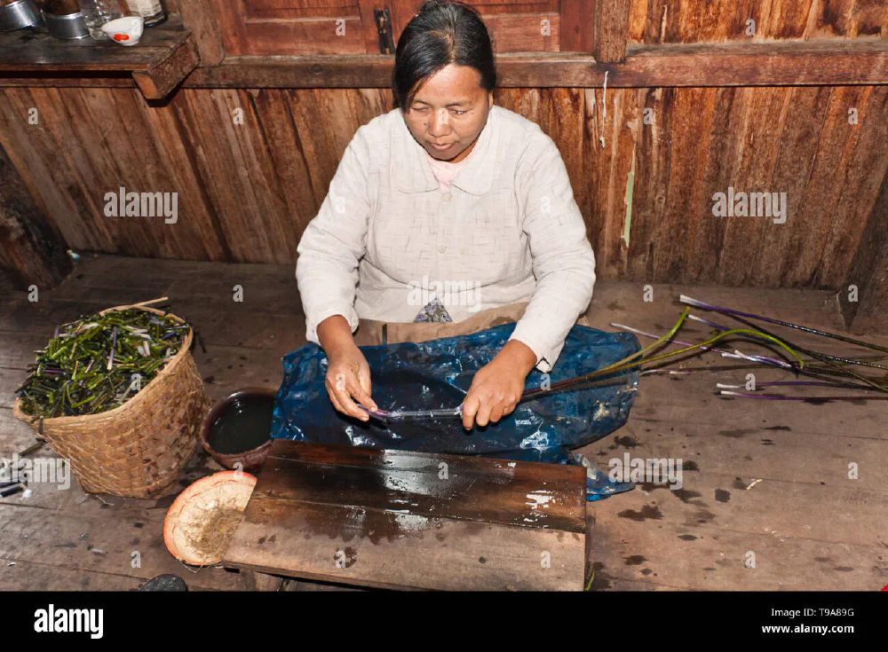 Lotus weaving