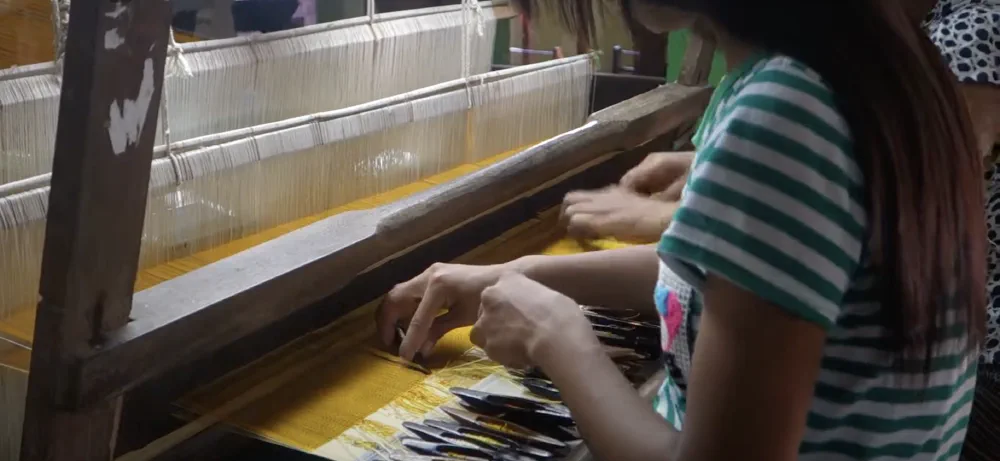 Burmese Weaving