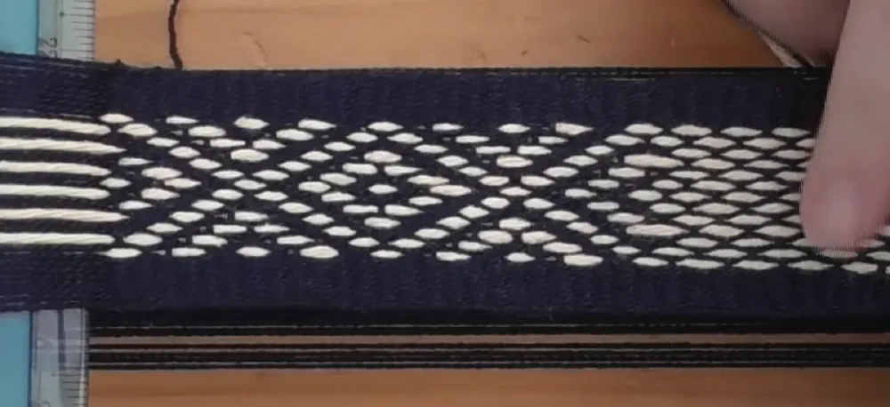 Bandweaving
