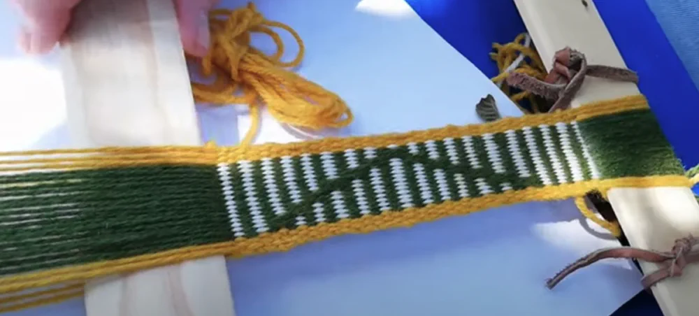 Bandweaving